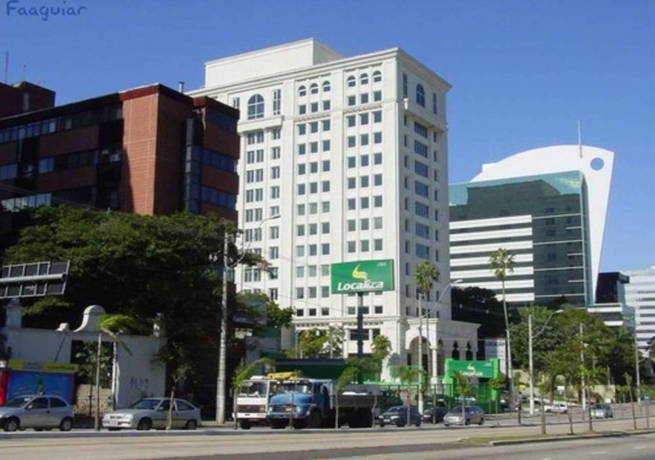 3 - Avenida Carlos Gomes * Porto Alegre
